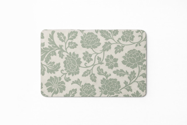 Placemat - Water Resistant - Grey Floral - Image 2